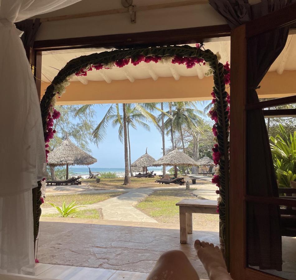 Eleven Pearl Boutique Hotel & Spa Diani Beach Εξωτερικό φωτογραφία