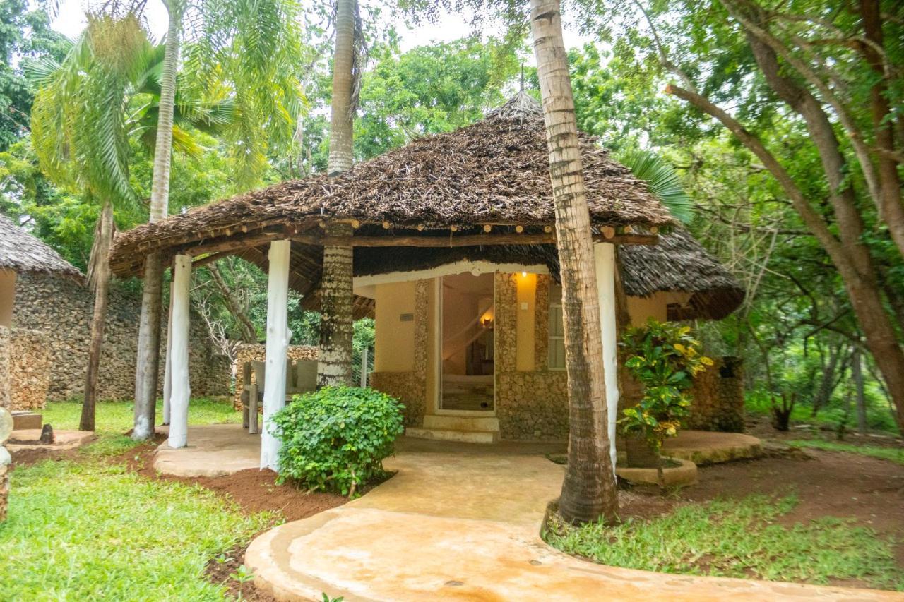 Eleven Pearl Boutique Hotel & Spa Diani Beach Εξωτερικό φωτογραφία