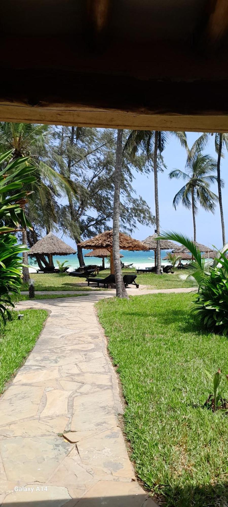 Eleven Pearl Boutique Hotel & Spa Diani Beach Εξωτερικό φωτογραφία